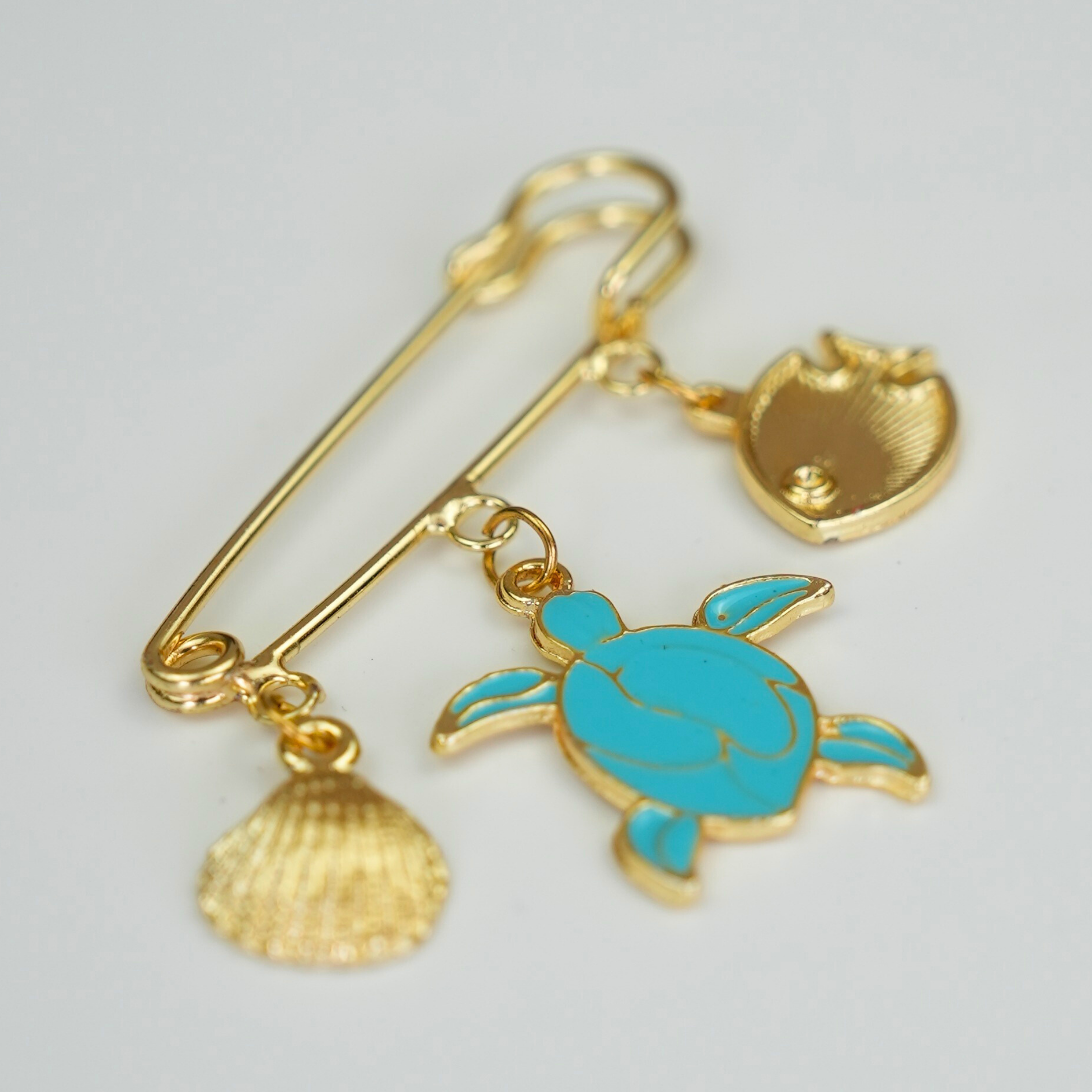 Turtle Venture Çengelli İğneli Giyim & Çanta Süsü – PinCharm (Bag Charm) | Happyangels